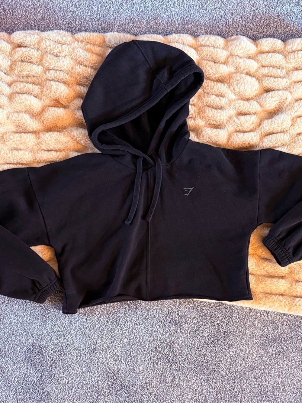 Gymshark Black Cropped Hoodie Sweatshirt